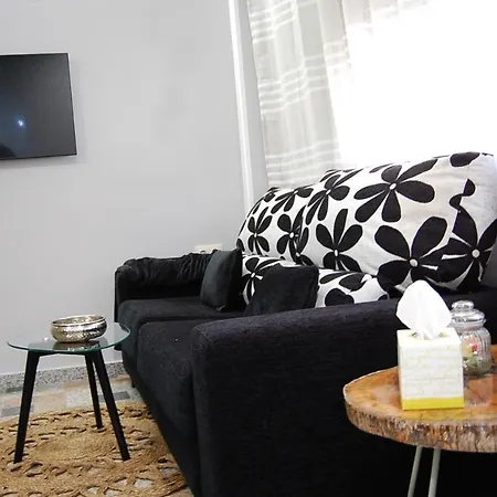 Jardines& Parking Apartment